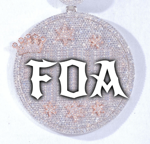 CUSTOM LETTER NECKLACE 3D BIG CROWN DISC