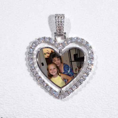 3D Spinning 2-Faced Heart Custom Picture Pendant