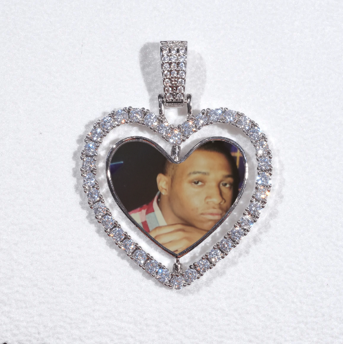 3D Spinning 2-Faced Heart Custom Picture Pendant