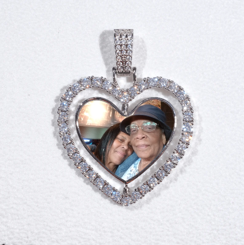 3D Spinning 2-Faced Heart Custom Picture Pendant