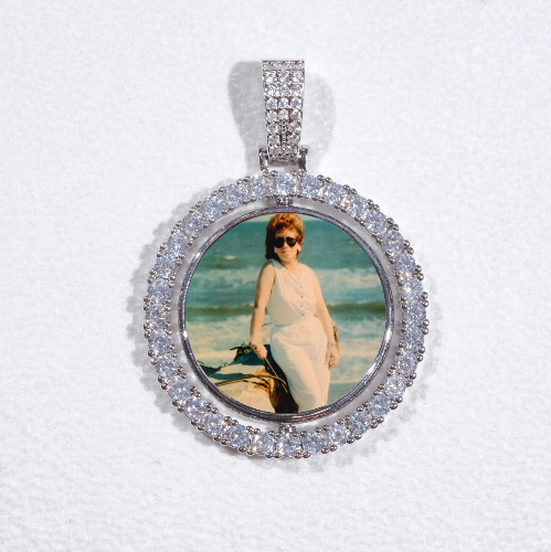 3D Spinning 2-Faced Custom Picture Pendant