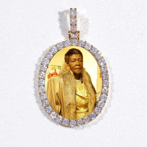 3D Oval Custom Picture Pendant
