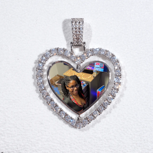 3D Spinning 2-Faced Heart Custom Picture Pendant