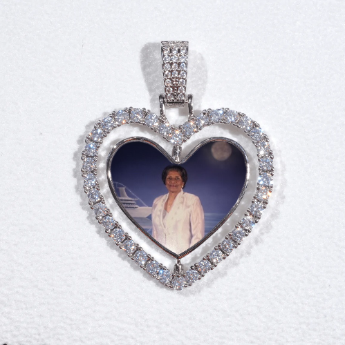 3D Spinning 2-Faced Heart Custom Picture Pendant