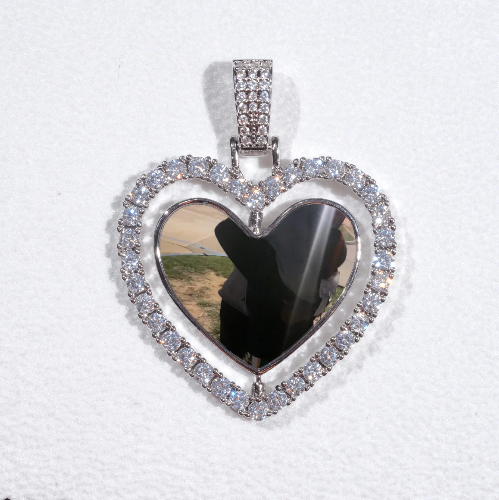 3D Spinning 2-Faced Heart Custom Picture Pendant