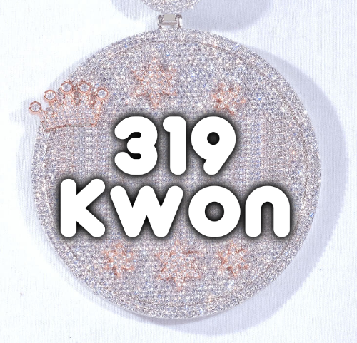 CUSTOM LETTER NECKLACE 3D BIG CROWN DISC