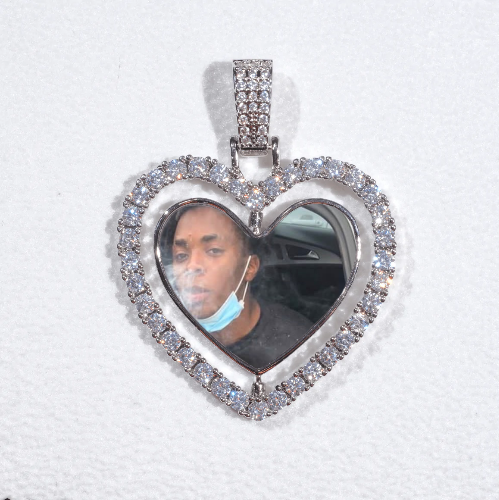 3D Spinning 2-Faced Heart Custom Picture Pendant