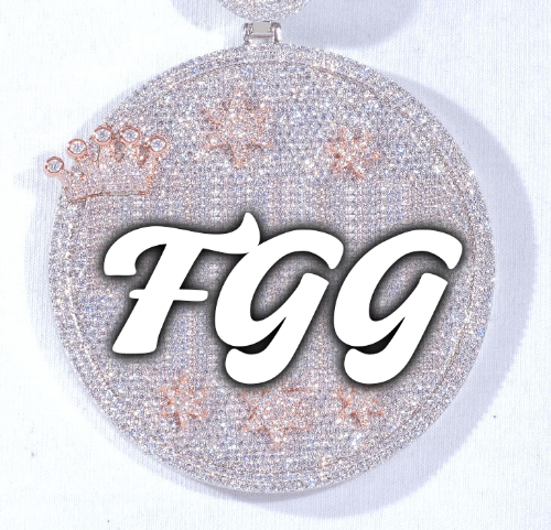 CUSTOM LETTER NECKLACE 3D BIG CROWN DISC