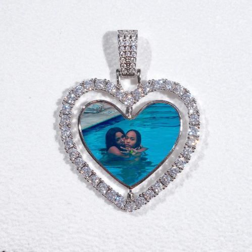 3D Spinning 2-Faced Heart Custom Picture Pendant