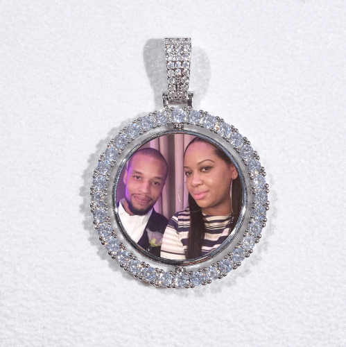 3D Spinning 2-Faced Custom Picture Pendant