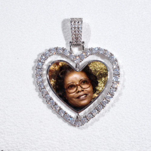 3D Spinning 2-Faced Heart Custom Picture Pendant