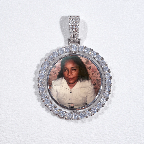 3D Spinning 2-Faced Custom Picture Pendant