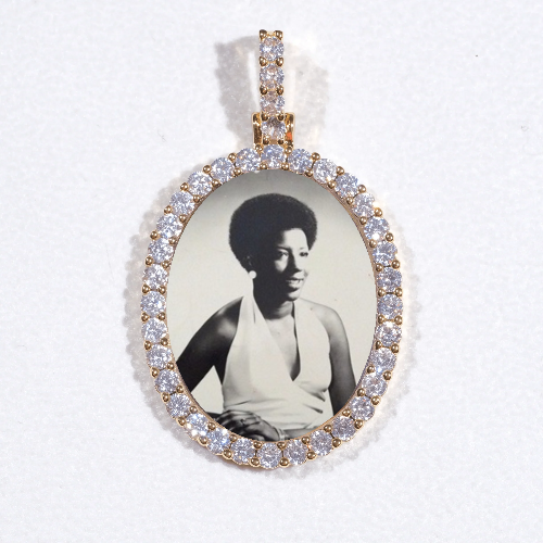 3D Oval Custom Picture Pendant