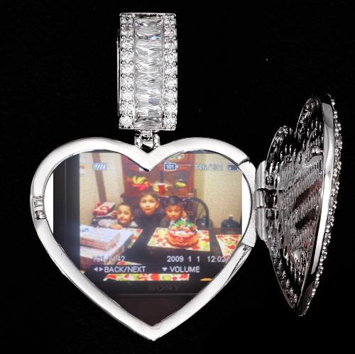CUSTOM PICTURE PENDANT STYLE-8
