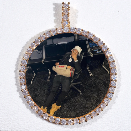 LARGE 3D CIRCLE CUSTOM PICTURE PENDANT