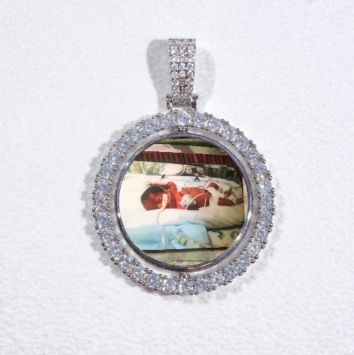 3D Spinning 2-Faced Custom Picture Pendant