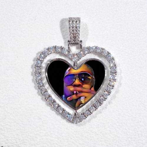 3D Spinning 2-Faced Heart Custom Picture Pendant