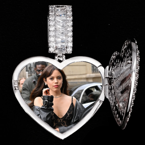 CUSTOM PICTURE PENDANT STYLE-8
