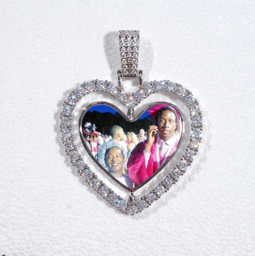 3D Spinning 2-Faced Heart Custom Picture Pendant