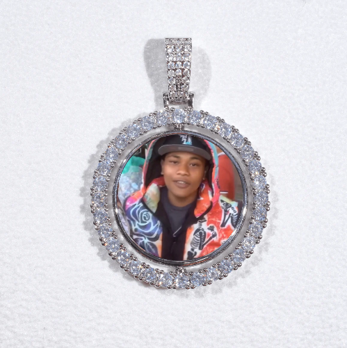 3D Spinning 2-Faced Custom Picture Pendant