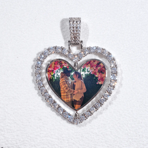 3D Spinning 2-Faced Heart Custom Picture Pendant