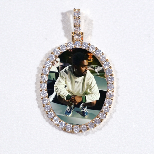 3D Oval Custom Picture Pendant