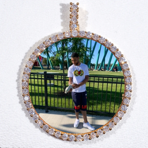 LARGE 3D CIRCLE CUSTOM PICTURE PENDANT