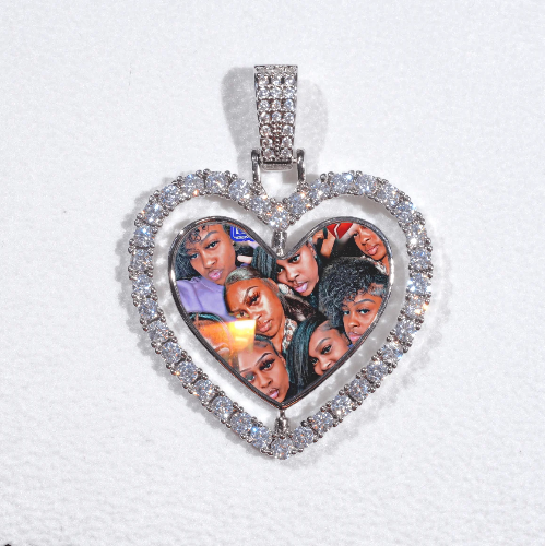 3D Spinning 2-Faced Heart Custom Picture Pendant