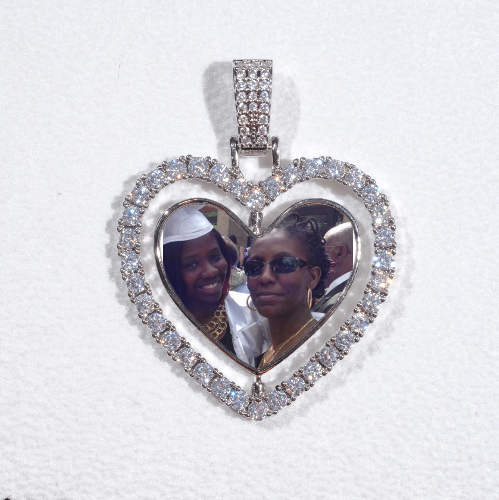 3D Spinning 2-Faced Heart Custom Picture Pendant