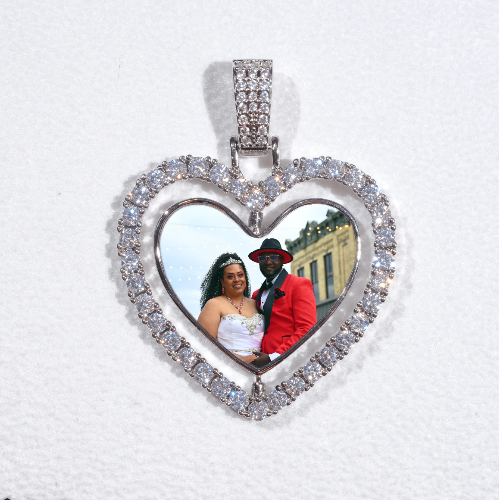 3D Spinning 2-Faced Heart Custom Picture Pendant