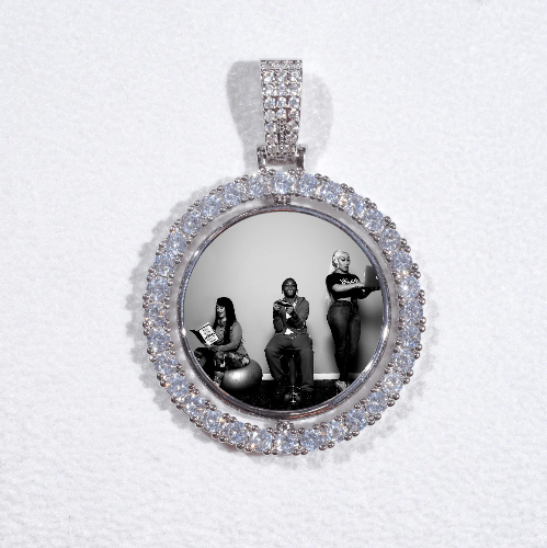 3D Spinning 2-Faced Custom Picture Pendant