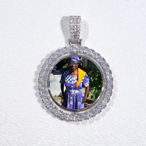 3D Spinning 2-Faced Custom Picture Pendant