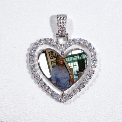 3D Spinning 2-Faced Heart Custom Picture Pendant
