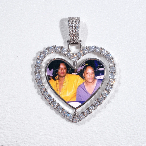 3D Spinning 2-Faced Heart Custom Picture Pendant