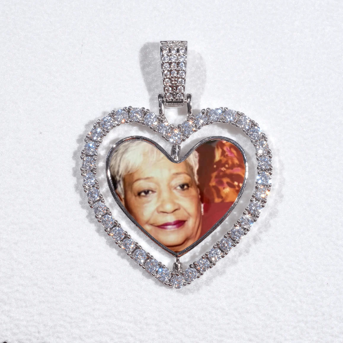 3D Spinning 2-Faced Heart Custom Picture Pendant