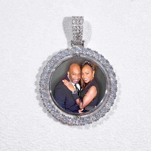 3D Spinning 2-Faced Custom Picture Pendant