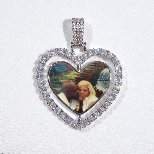 3D Spinning 2-Faced Heart Custom Picture Pendant