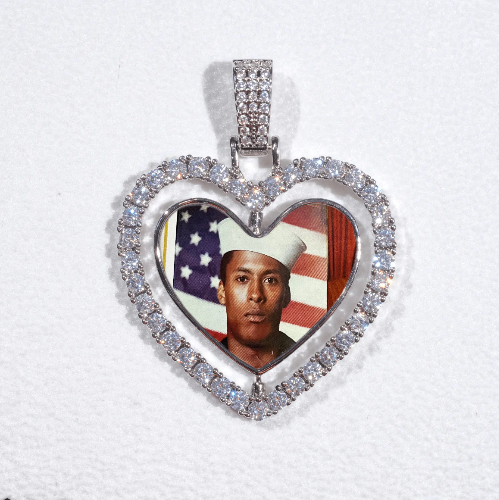 3D Spinning 2-Faced Heart Custom Picture Pendant