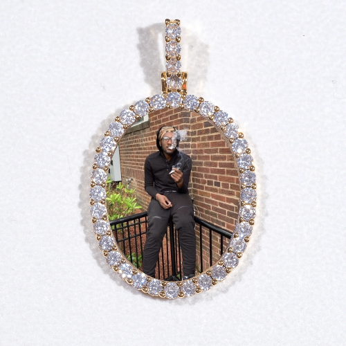 3D Oval Custom Picture Pendant