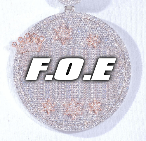 CUSTOM LETTER NECKLACE 3D BIG CROWN DISC