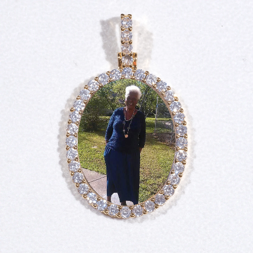 3D Oval Custom Picture Pendant