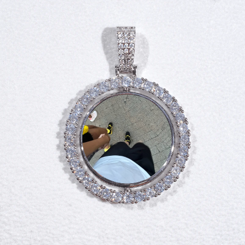 3D Spinning 2-Faced Custom Picture Pendant
