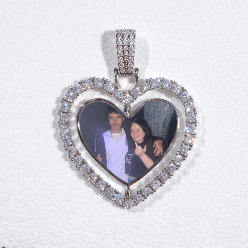 3D Spinning 2-Faced Heart Custom Picture Pendant