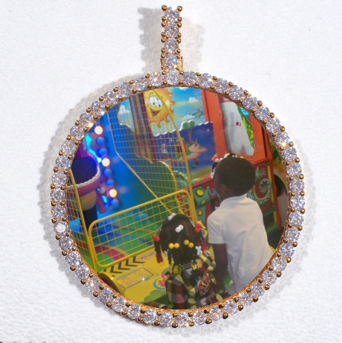 LARGE 3D CIRCLE CUSTOM PICTURE PENDANT