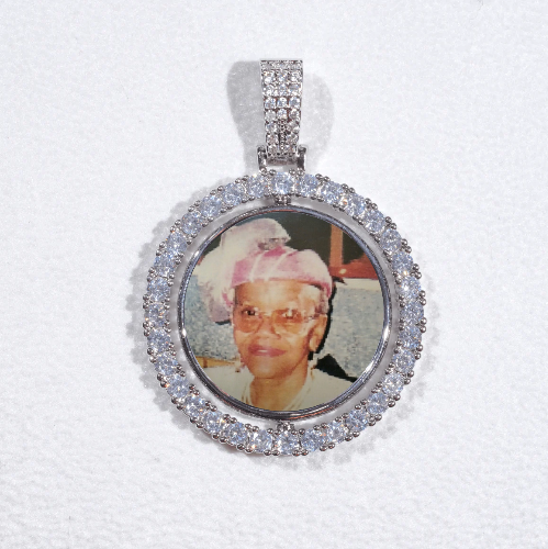 3D Spinning 2-Faced Custom Picture Pendant