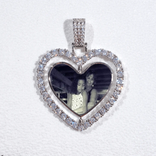 3D Spinning 2-Faced Heart Custom Picture Pendant