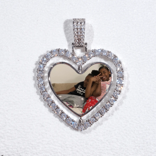 3D Spinning 2-Faced Heart Custom Picture Pendant