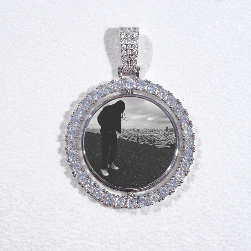 3D Spinning 2-Faced Custom Picture Pendant