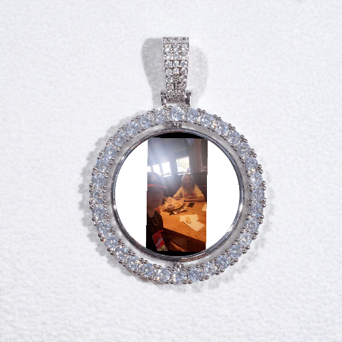 3D Spinning 2-Faced Custom Picture Pendant