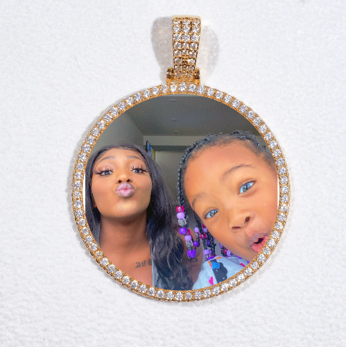 MEDIUM 3D CIRCLE CUSTOM PICTURE PENDANT